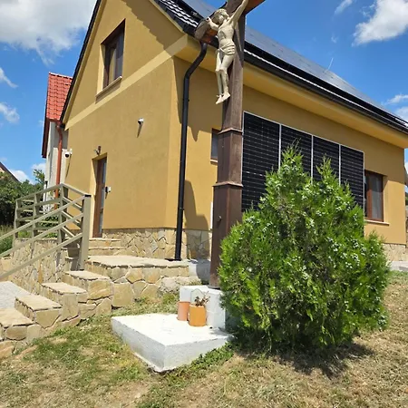 Vinarska Tövisfalva